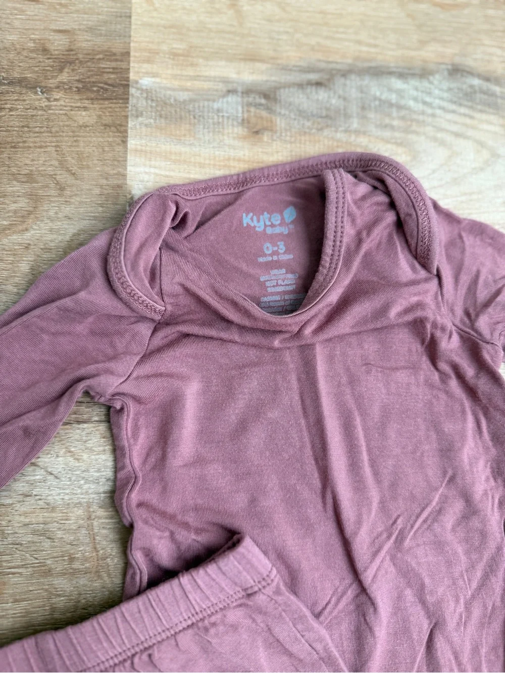 Kyte Baby Mauve Long Sleeve Bodysuit & Pants Set